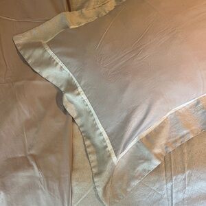 La Perla Queen Duvet Cover + Shams 3 pc Set - Off white /pale rose Made in Italy